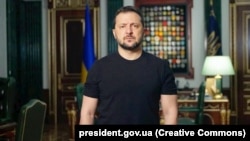 «Особливий напрям – це Євросоюз, відносини з найближчими сусідами», – сказав президент