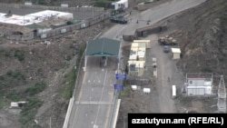 Ադրբեջանական անցակետը Հակարիի կամրջին, արխիվ