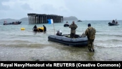 Фото британського військово-морського флоту зі спеціалізованої програми навчання українських водолазів – морських саперів у Шотландії. Світлину було опубліковано 21 липня 2023 року