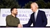 Президент України Володимир Зеленський і президент США Джо Байден після підписання безпекової угоди. Італія. Саміт G7, 13 червня 2024 року 