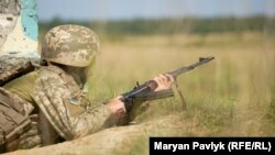 На одному з навчальних військових центрів в Україні, де проводять підготовку мобілізованих