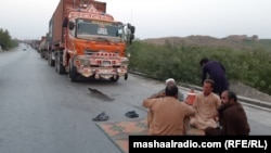 ډرېوران وايي، له لیرې ځایونو خواړه او اوبه راوړي - د سېپټېمبر نهمې انځور. 