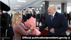 Олександр Лукашенко на виборчій дільниці. Мінськ, 25 лютого 2024 року