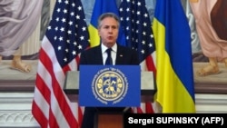 Ентоні Блінкен офіційно підтвердив, що президент Джо Байден надав дозвіл для України бити американською зброєю по військових об’єктах на території РФ