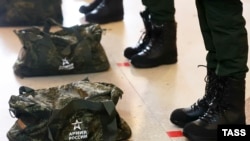 Российские призывники, иллюстративное фото