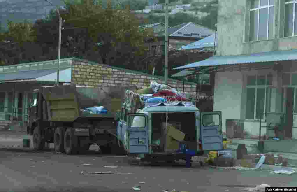 Azerbejdžan je povratio dijelove otcijepljene regije nakon šestosedmičnog sukoba 2020. godine, zajedno s okolnim teritorijem koji su etničke armenske snage ranije zauzele.