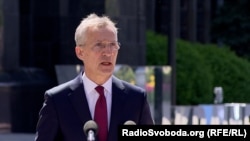 У Північноатлантичному альянсі засудили розміщення ядерної зброї РФ у Білорусі