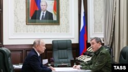 Очільник Росії Путін і начальник Генштабу російської армії Герасимов 