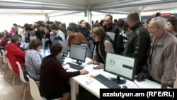 Արցախցիները տեղափոխվել են Հայաստան 