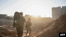 اسراییلي پوځیان په غزه کې د عملیاتو پر مهال - د جون څلورمې انځور. 
