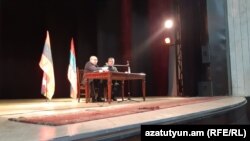 Armenia - Opposition leaders Vazgen Manukian and Ishkhan Saghatelian meet with supporters in Gyumri, January 15, 2021.