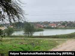 Неподалік цього ставка у Прилбичах червоноармійці розстріляли Леона, Ядвігу Шептицьких, отця Маріуша