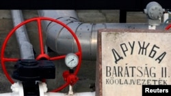 О третьем за август ударе по инфраструктуре нефтепровода «Дружба» – в Брянской области России – в ночь на 22 августа сообщил командующий украинскими Силами беспилотных систем Роберт Бровди («Мадяр»). Предыдущие удары были 13 августа и 18 августа