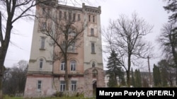 Палац графа Скарбека на Львівщині