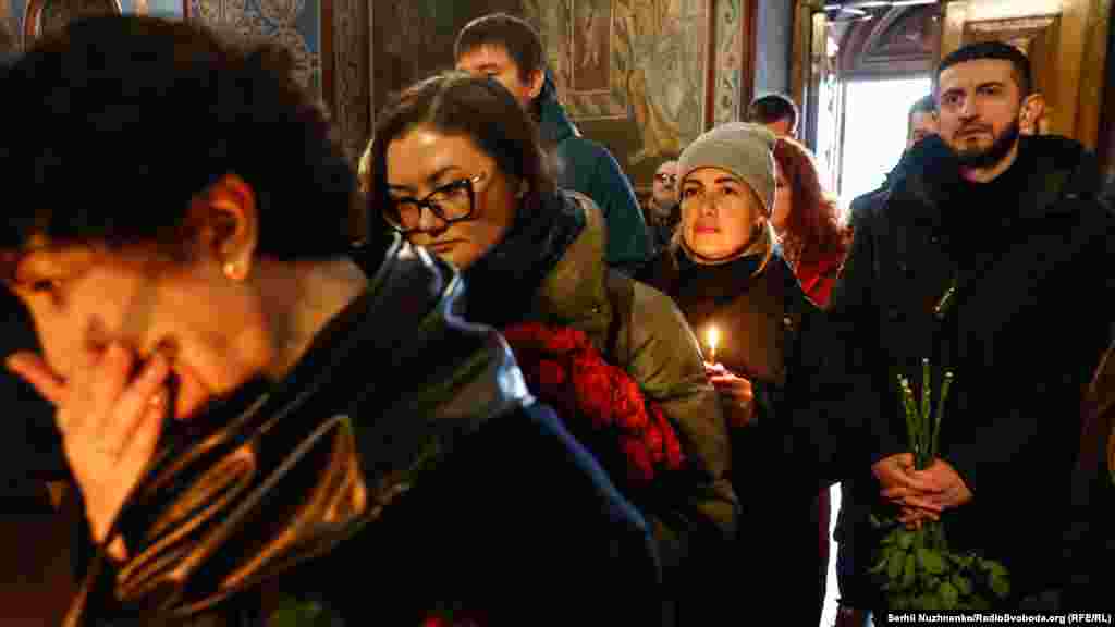 &laquo;Важка доля сильної духом і відданої Україні людини. Його боротьба почалася в 2014-му в Криму, його не зламали застінки кремлівських тюрем та тиск окупанта. Після звільнення спільно працювали на міжнародному фронті, де Геннадій ділився своїм пережитим жахливим досвідом в російській тюрмі. Незважаючи на пережитий жах полону, після початку повномасштабного вторгнення Геннадій став на захист України. На жаль, кривава і жорстка війна забрала у нас ще одну неймовірно світлу людину. Світла пам'ять загиблому Герою! Щирі співчуття родині!&raquo; &ndash; написала народна депутатка від &laquo;Європейської солідарності&raquo; Марія Іонова