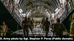 Наразі силам НАТО доводиться дотримуватись багатьох внутрішніх правил учасників Альянсу