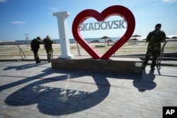 Российские военные в захваченном Скадовске, май 2022 года