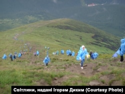 На Говерлу піднімається у десятки разів більше людей,аніж до великої війни