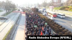 Хонорарците порачаа - Нема да ви плаќаме!