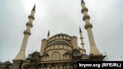 Недобудована Соборна мечеть у Сімферополі, 9 листопада 2021 року. Ілюстративне фото