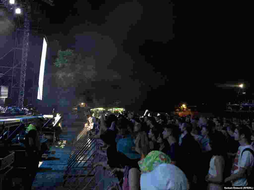 Na festivalu su se okupili posetioci iz skoro stotinu zemalja, a najviše ih je i ove godine iz Holandije, Nemačke, Velike Britanije, Mađarske i Turske, saopštili su organizatori. &nbsp;