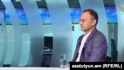 Պաշտպանության նախկին նախարար Սեյրան Օհանյանը «Ազատության» տաղավարում։