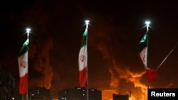 
Демократи зажадали отримати докладний план щодо ймовірної операції, а також плани евакуації американців із Близького Сходу