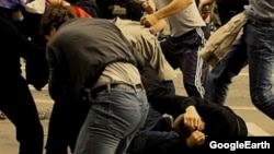 Сүрөттүн окуяга тиешеси жок. 