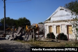 Пошкоджені будинки у Запоріжжя післа російських атак, вересень 2025 року