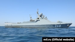 Міноборони Росії заявило, що вранці 13 серпня російський патрульний корабель «Василий Быков» відкрив попереджувальний вогонь у Чорному морі, вимагаючи зупинки від суховантажного судна під прапором Палау (фото архівне)