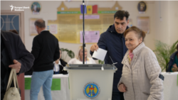 Cum au votat și ce-au declarat Sandu și Stoianoglo