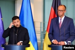 Канцлер Німеччини Фрідріх Мерц та президент України Володимир Зеленський на пресконференції в Офісі канцлера. Німеччина, 28 травня 2025 року