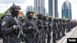 Силовики в Грозном, иллюстративная фотография