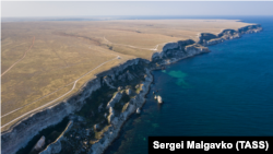 Мис Тарханкут на заході Кримського півострова