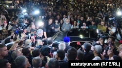 Armenia - Catholicos Garegin II is greeted by supporters at Zvartnots airport, Yerevan, June 11, 2025.