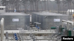 Термінал газопроводу з Росії на узбережжі Балтійського моря. Німеччина.