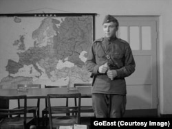 Юный немецкий коммунист в рядах советской армии (фильм "Мне было 19")