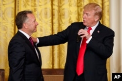 Дональд Трамп і Стів Вітковв (архівне фото 2018 року)