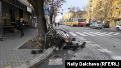 Izgorjele stolice na Dondukovom bulevaru, 2. decembra 2025.