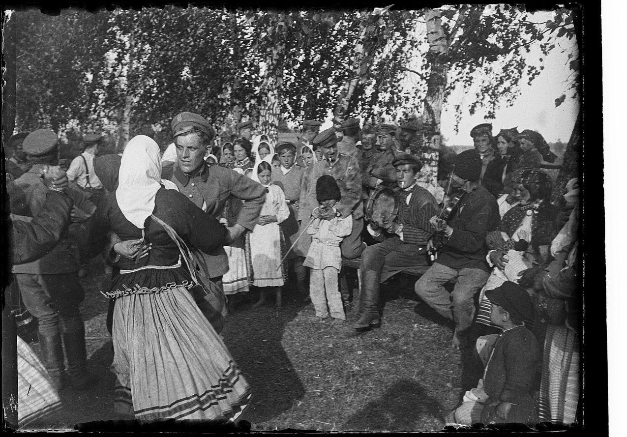 Скільки міг тривати найдовший танець?