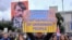 Під час акції протесту проти російського вторгнення до України. Барселона, Іспанія, 6 березня 2022 року
