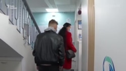 «Вакцинація необхідна, коли довкола засилля антивакцинаторів». В Україні дозволили щепити підлітків (відео)