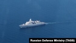 Фрегат Evertsen ВМС Нидерландов в Черном море