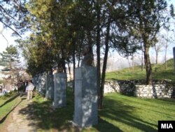 Учесниците од НОБ деновиве потсетија на недостатокот на споменици од тој период