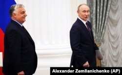 Премьер-министр Венгрии Виктор Орбан (слева) и глава России Владимир Путин. Москва, 5 июля 2024 года