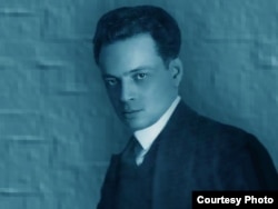 Юрий Тынянов