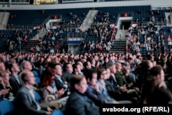 Sastanak poslovnog foruma ‘Hi-Tech Nation’, koji se održao u Minsku u aprilu 2018. Mnogobrojni direktori vodećih bjeloruskih tehnoloških kompanija i vodećih investitora kažu da će svoj posao odvesti negdje drugo ako Lukašenko ne održi nove izbore i ne okonča policijsko nasilje.