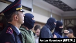 Rusiye quvetçileri "Qırım birdemligi"niñ toplaşuvında, arhiv