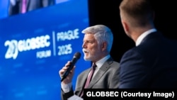 Президент Чехії Петр Павел виступає на формуі GLOBSEC Forum 2025. Прага, 12 червня 2025 року
