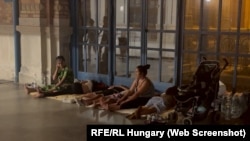 Українські біженці в Угорщині